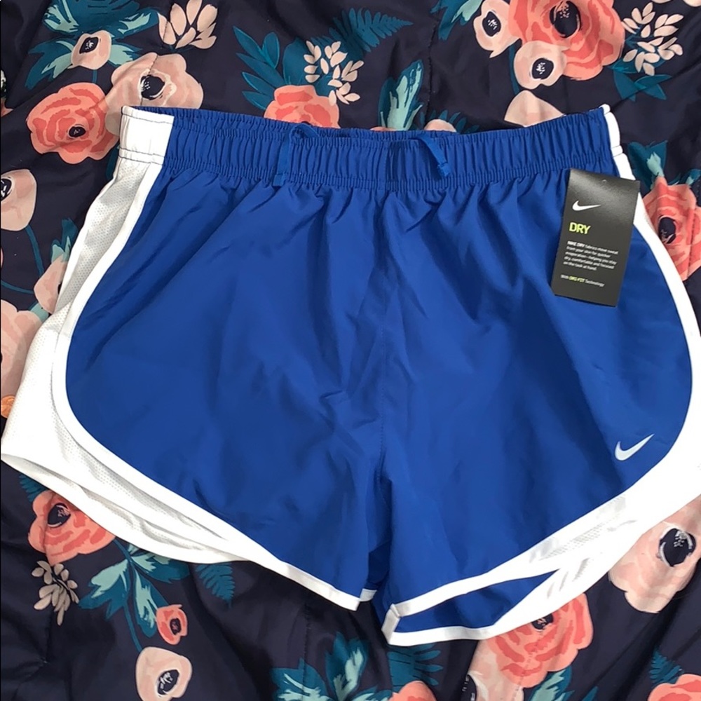 Women’s Nike dri-fit shorts